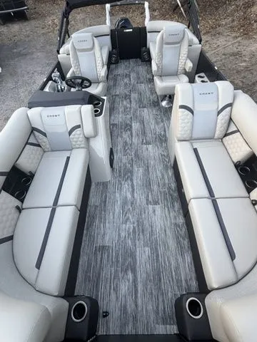 Slide: The Image of Crest Conquest 215 SLC 2026 - 9