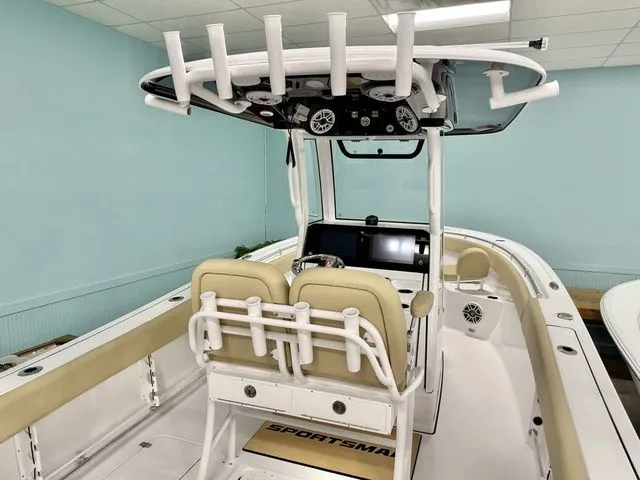 Slide: The Image of Sportsman Open 252 Center Console 2026 - 14