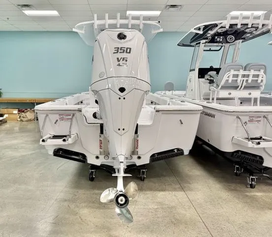 Slide: The Image of Sportsman Masters 247OE Bay Boat 2026 - 14