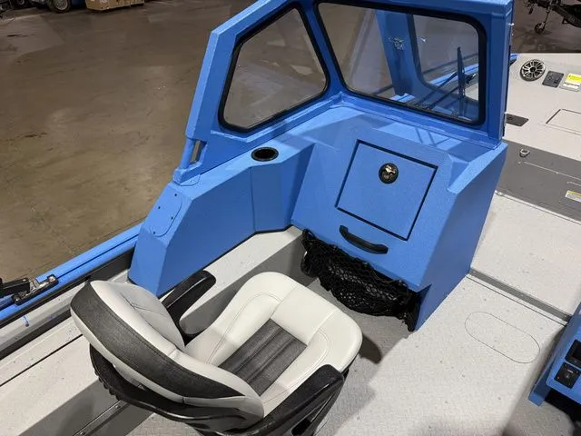 Slide: The Image of SeaArk Procat 240 W/Suzuki 250SS 2026 - 15