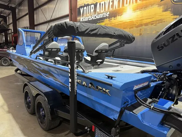 Slide: The Image of SeaArk Procat 240 W/Suzuki 250SS 2026 - 6