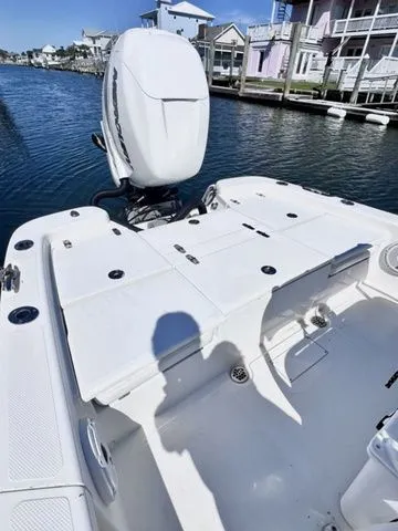 Slide: The Image of Blackjack 256 Bay 2021 - 9