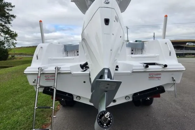 Slide: The Image of Sportsman Heritage 231 Center Console 2026 - 12