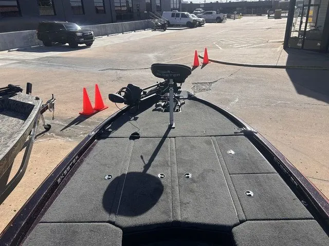 Slide: The Image of Skeeter ZX250 2020 - 15