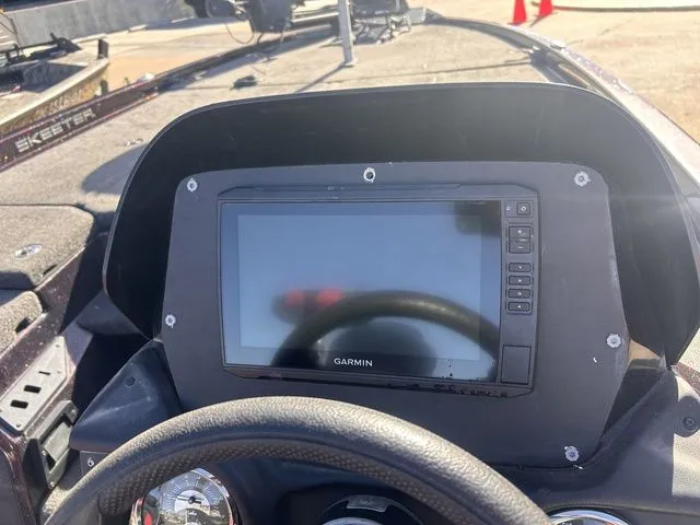 Slide: The Image of Skeeter ZX250 2020 - 19