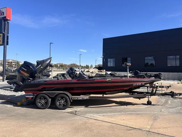 Slide: The Image of Skeeter ZX250 2020 - 2