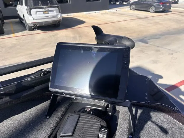 Slide: The Image of Skeeter ZX250 2020 - 21