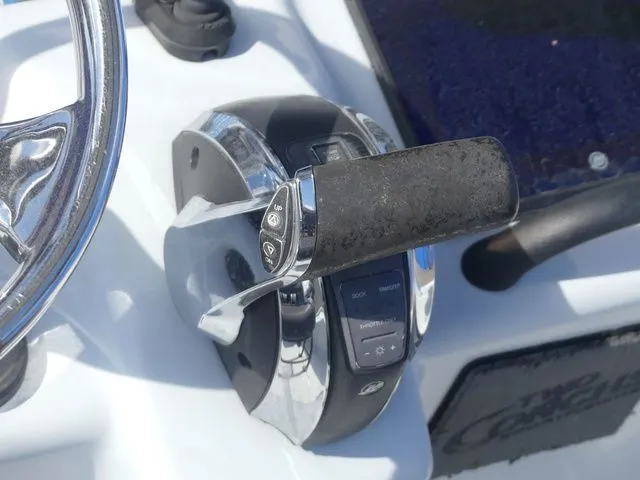 Slide: The Image of Yellowfin 24 Bay CE 2019 - 22