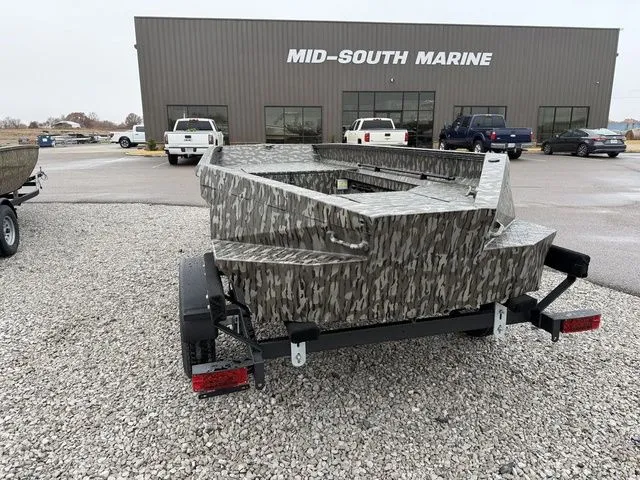 Slide: The Image of Edge Duck Boats 656 DB 2026 - 5