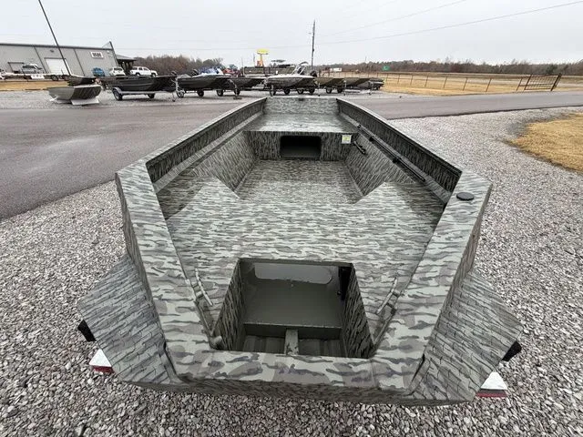 Slide: The Image of Edge Duck Boats 553 DB SPORTSMAN 20" 2026 - 8