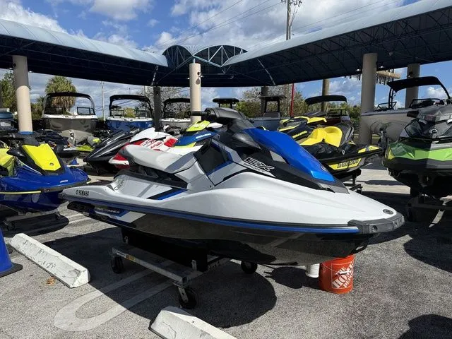 Slide: The Image of Yamaha EX 2017 - 3