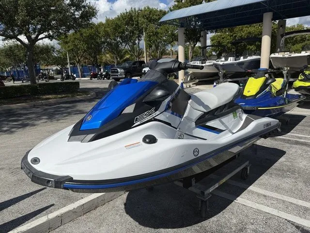 Slide: The Image of Yamaha EX 2017 - 4