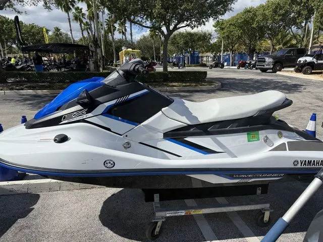 Slide: The Image of Yamaha EX 2017 - 5