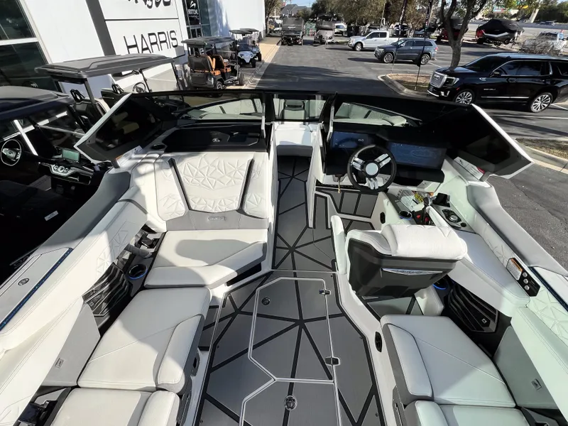 Slide: The Image of Nautique Super Air Nautique G23 Paragon 2026 - 11