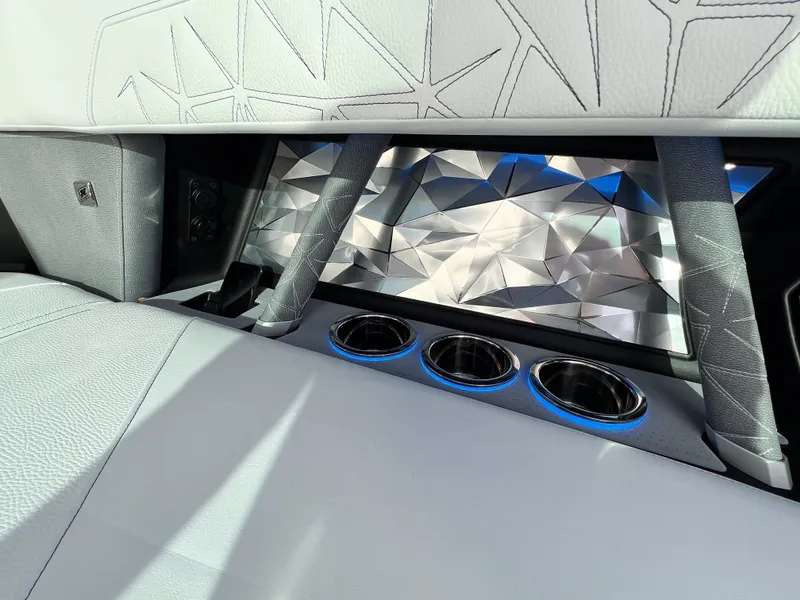 Slide: The Image of Nautique Super Air Nautique G23 Paragon 2026 - 14