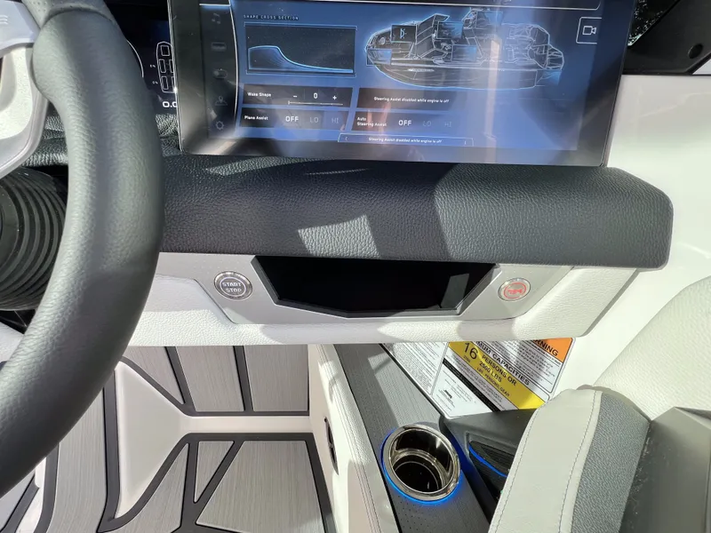 Slide: The Image of Nautique Super Air Nautique G23 Paragon 2026 - 20