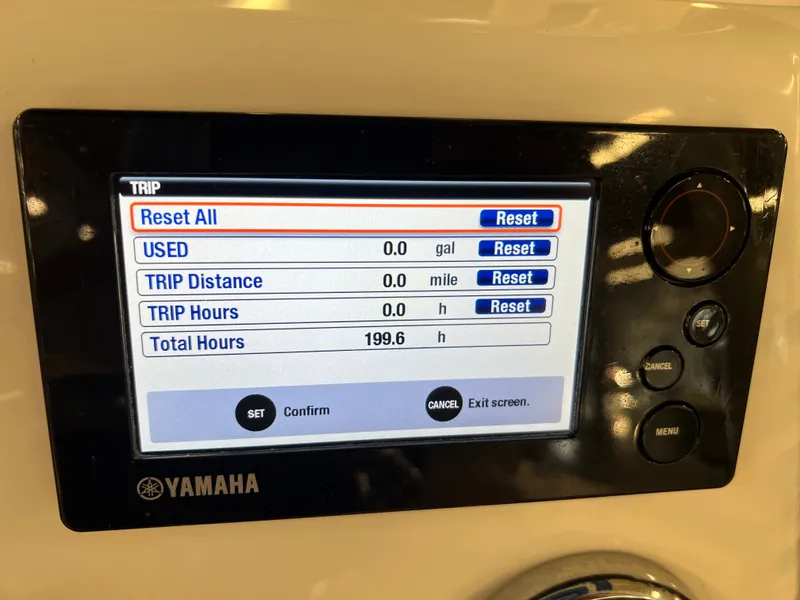 Slide: The Image of Robalo 246 Cayman 2017 - 21