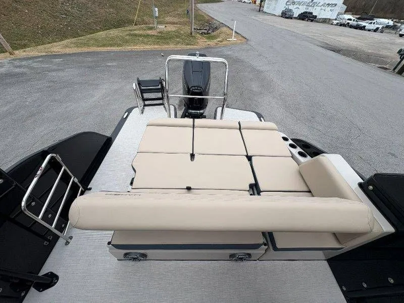 Slide: The Image of Harris Grand Mariner 270 SLDDH 2026 - 23