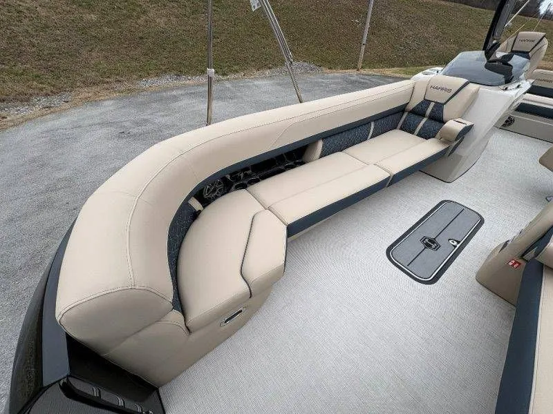 Slide: The Image of Harris Grand Mariner 270 SLDDH 2026 - 60