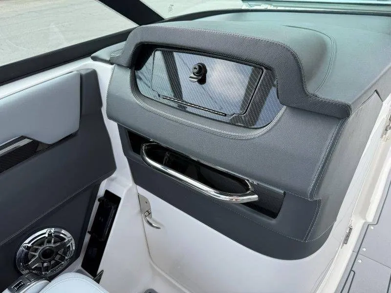 Slide: The Image of Chaparral SSX 6 2026 - 38