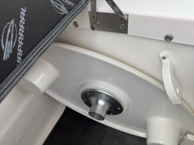 Slide: The Image of Chaparral SSX 6 2026 - 64