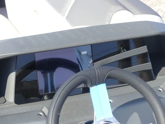 Slide: The Image of Sun Tracker Fishin' Barge 22 DLX 2026 - 22