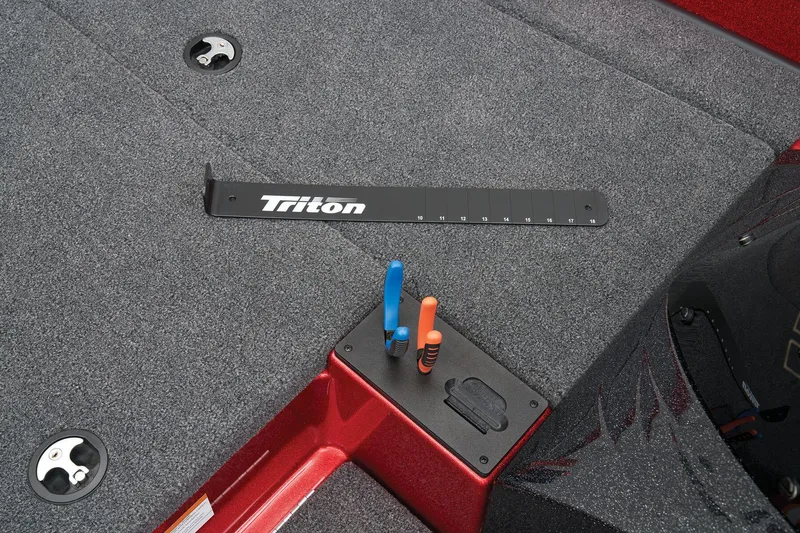 Slide: The Image of Triton 18 TrX 2026 - 17