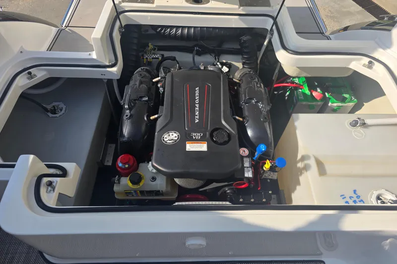 Slide: The Image of 2019 Cobalt R5 Surf boat engine compartment with Volvo Penta engine. - 40