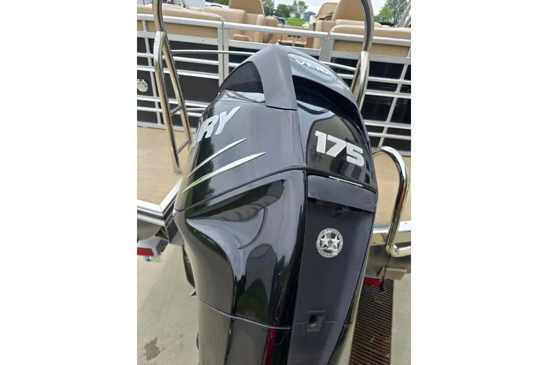 Slide: The Image of 2017 Harris Solstice 240 with Mercury 175 outboard motor, rear view. - 10