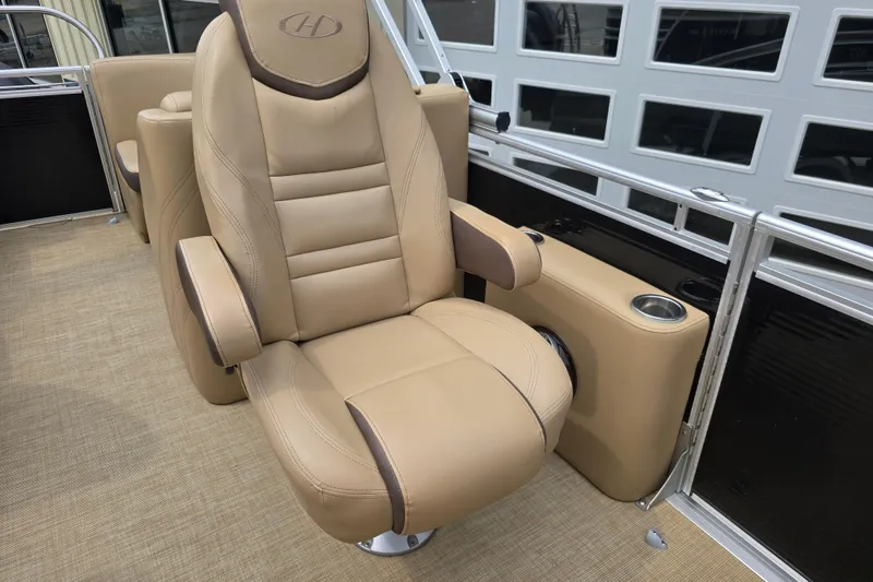 Slide: The Image of Luxurious tan captain's chair on 2017 Harris Solstice 240 pontoon boat. - 23