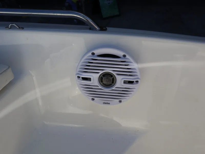 Slide: The Image of Key West 1720 Center Console 2026 - 18