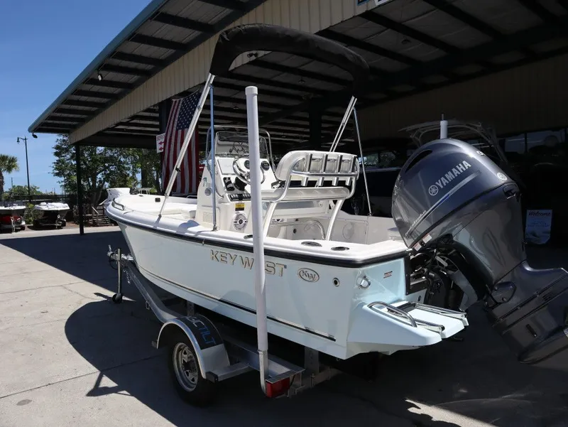 Slide: The Image of Key West 1720 Center Console 2026 - 8