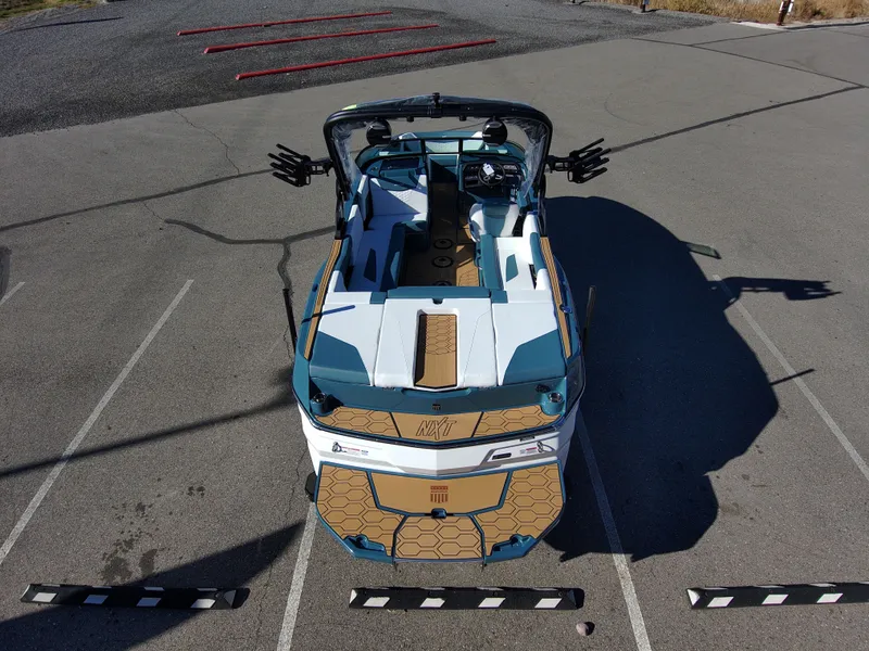 Slide: The Image of MasterCraft NXT22 2026 - 23