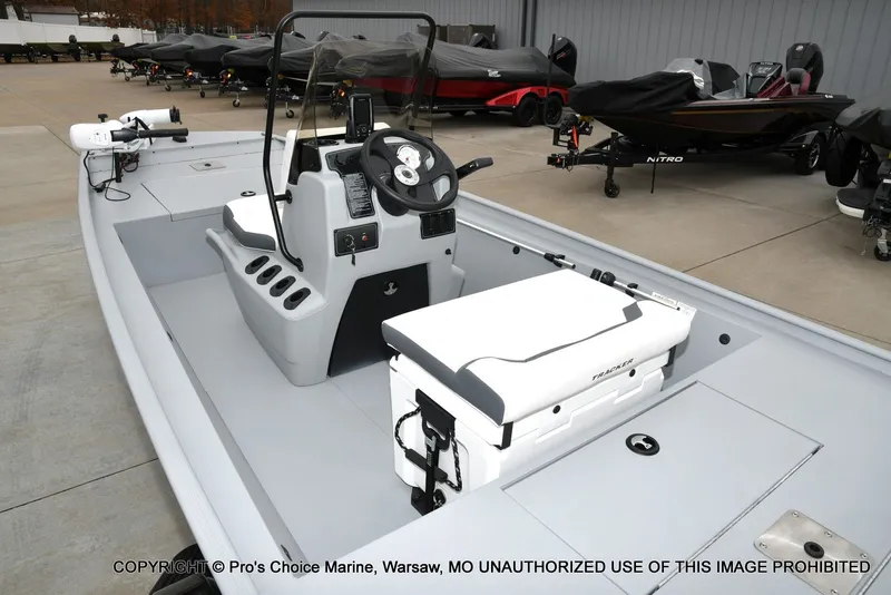 Slide: The Image of Tracker CLASSIC CC 2026 - 14