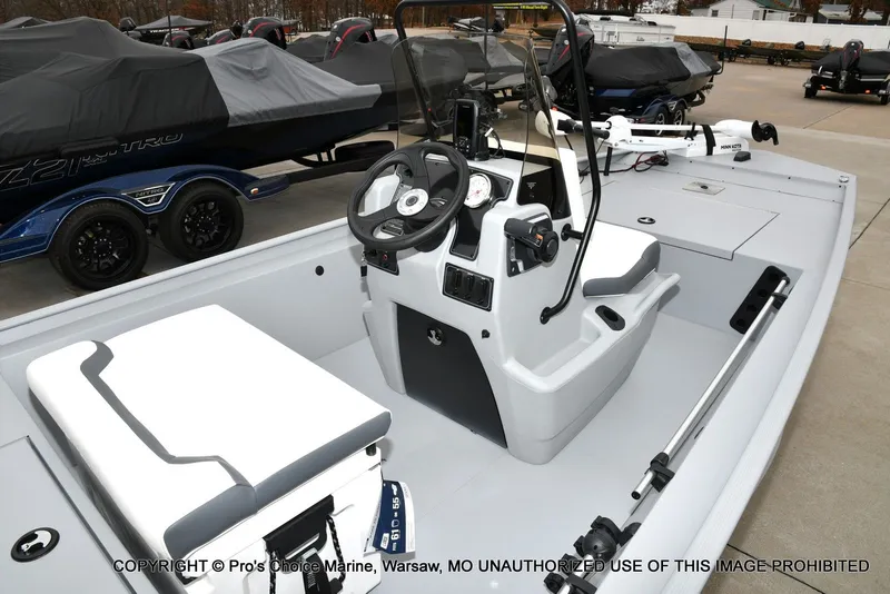 Slide: The Image of Tracker CLASSIC CC 2026 - 5