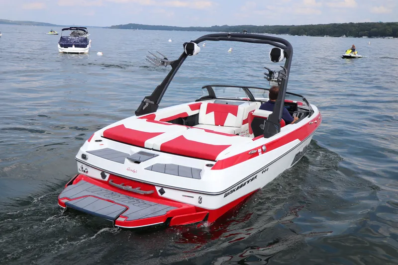 Slide: The Image of Malibu Wakesetter 20 VTX 2022 - 58
