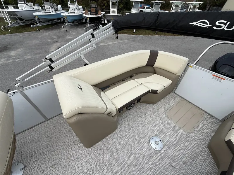 Slide: The Image of SunCatcher Select Series 22RC-YAMAHA VF115 SHO 2026 - 7