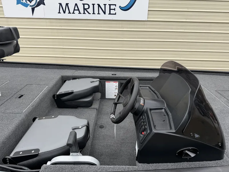 Slide: The Image of Lowe Skorpion 16 2026 - 5