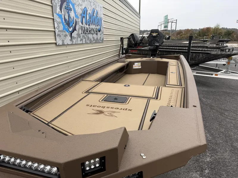 Slide: The Image of Xpress Bayou Series WITH SEADECK 2026 - 3