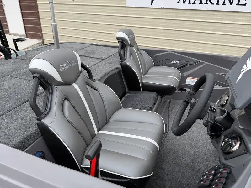 Slide: The Image of Skeeter ZXE20 2026 - 6