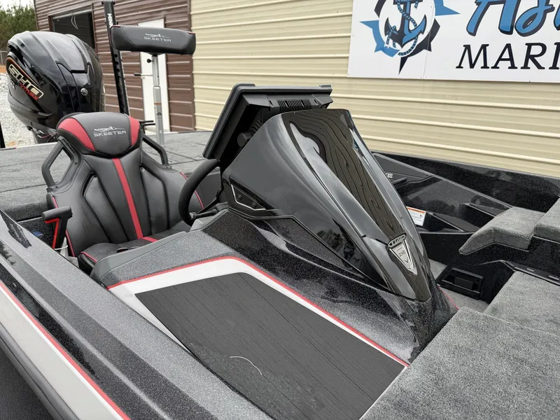 Slide: The Image of Skeeter ZXE20 2026 - 5