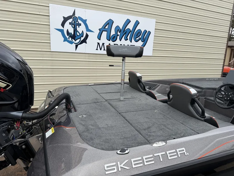 Slide: The Image of Skeeter ZXE21 2026 - 10