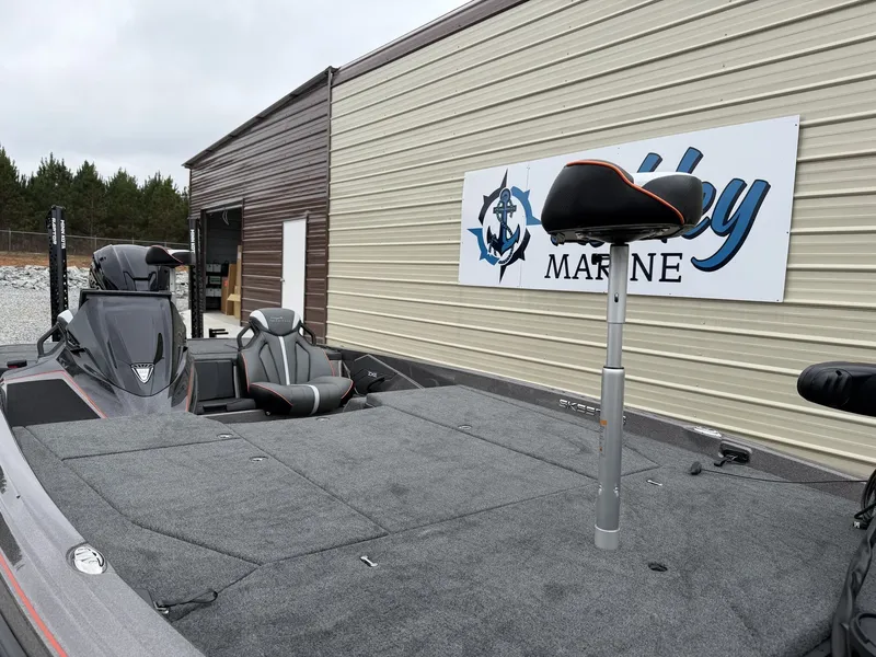 Slide: The Image of Skeeter ZXE21 2026 - 4