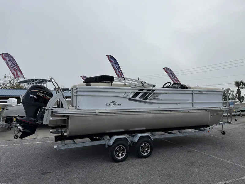 Slide: The Image of SunCatcher SELECT SERIES 22RC 2026 - 2