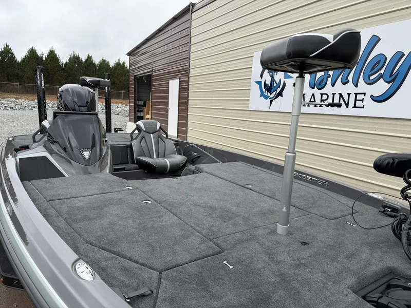 Slide: The Image of Skeeter ZXE20 2026 - 4