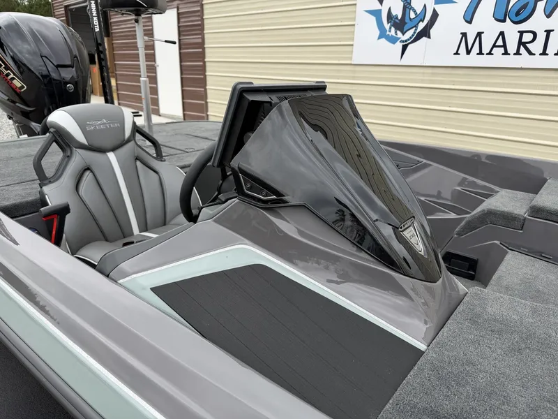 Slide: The Image of Skeeter ZXE20 2026 - 5