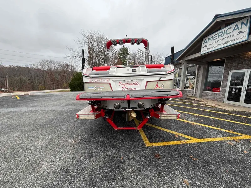 Slide: The Image of MasterCraft X26 2016 - 3