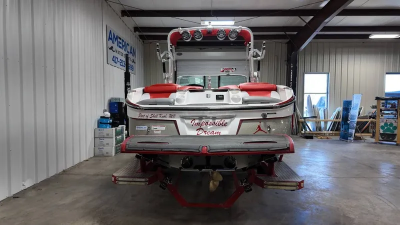 Slide: The Image of MasterCraft X26 2016 - 90