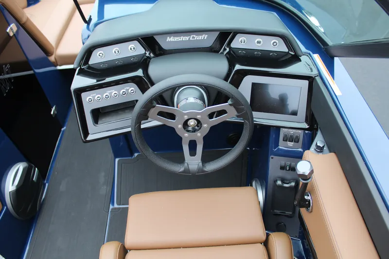 Slide: The Image of MasterCraft NXT22 2026 - 11