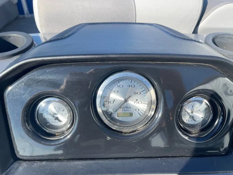 Slide: The Image of Bennington 22 S STERN RADIUS 2024 - 14